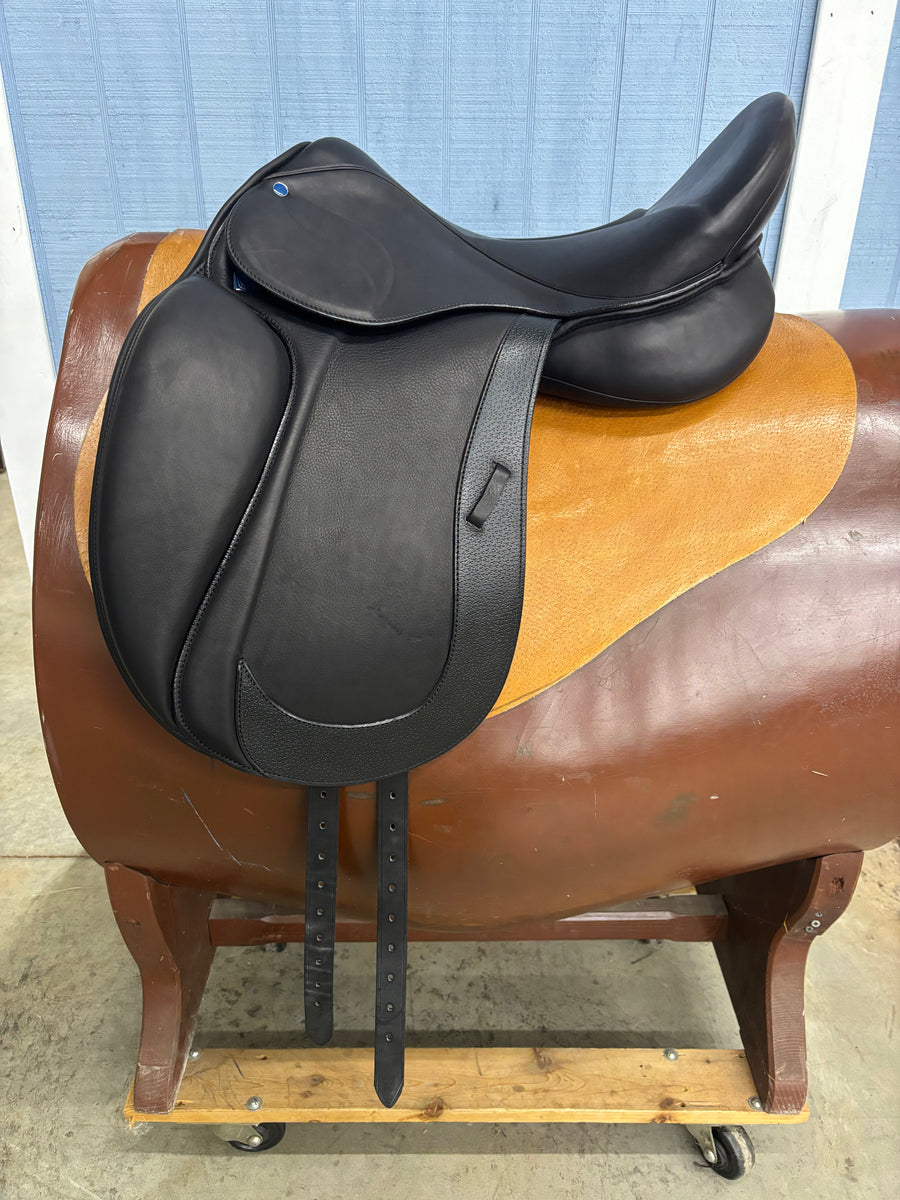 D Aramis II Grand Prix 17.5"/27cm