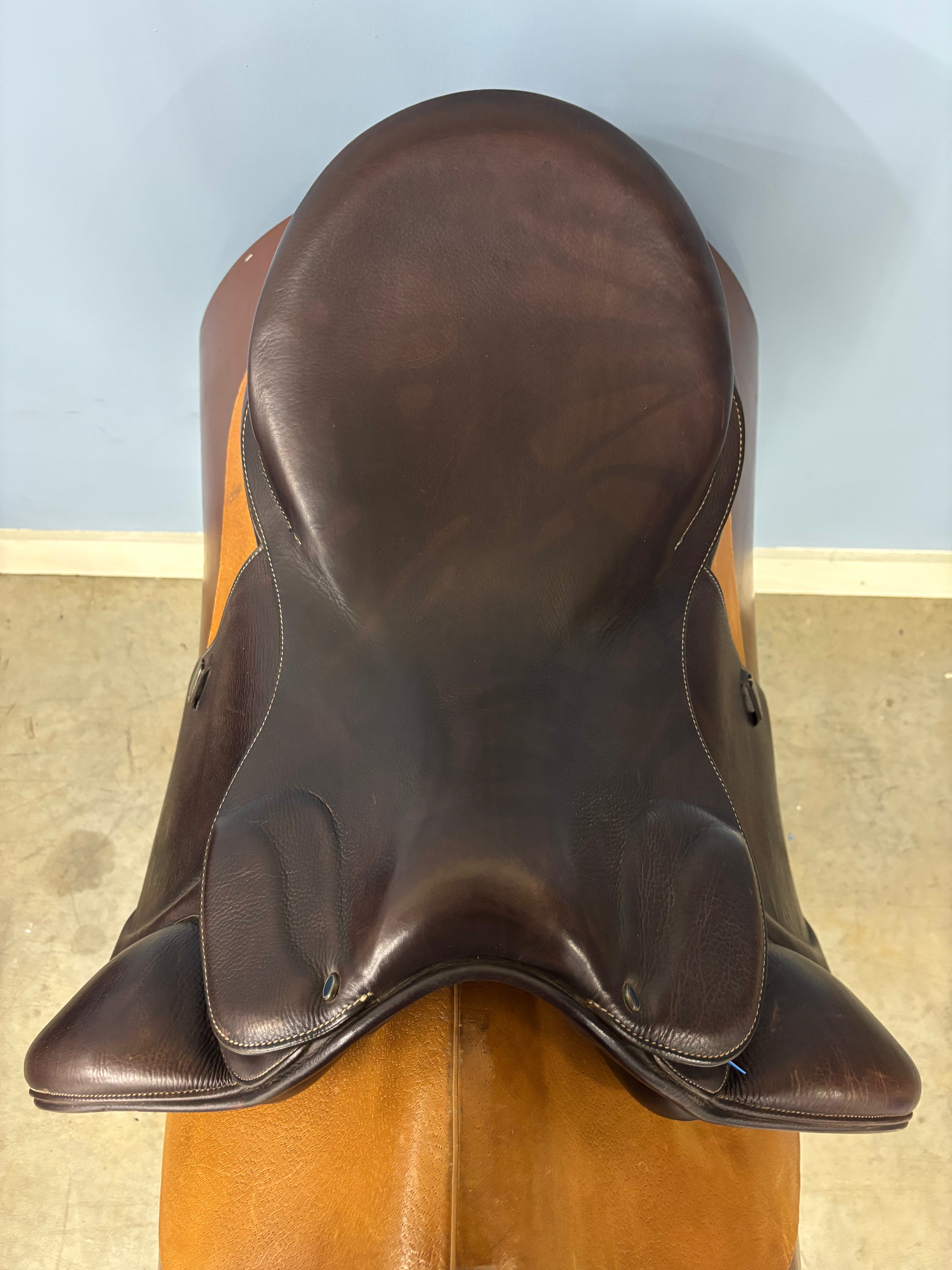 D Aramis II 18"/27cm