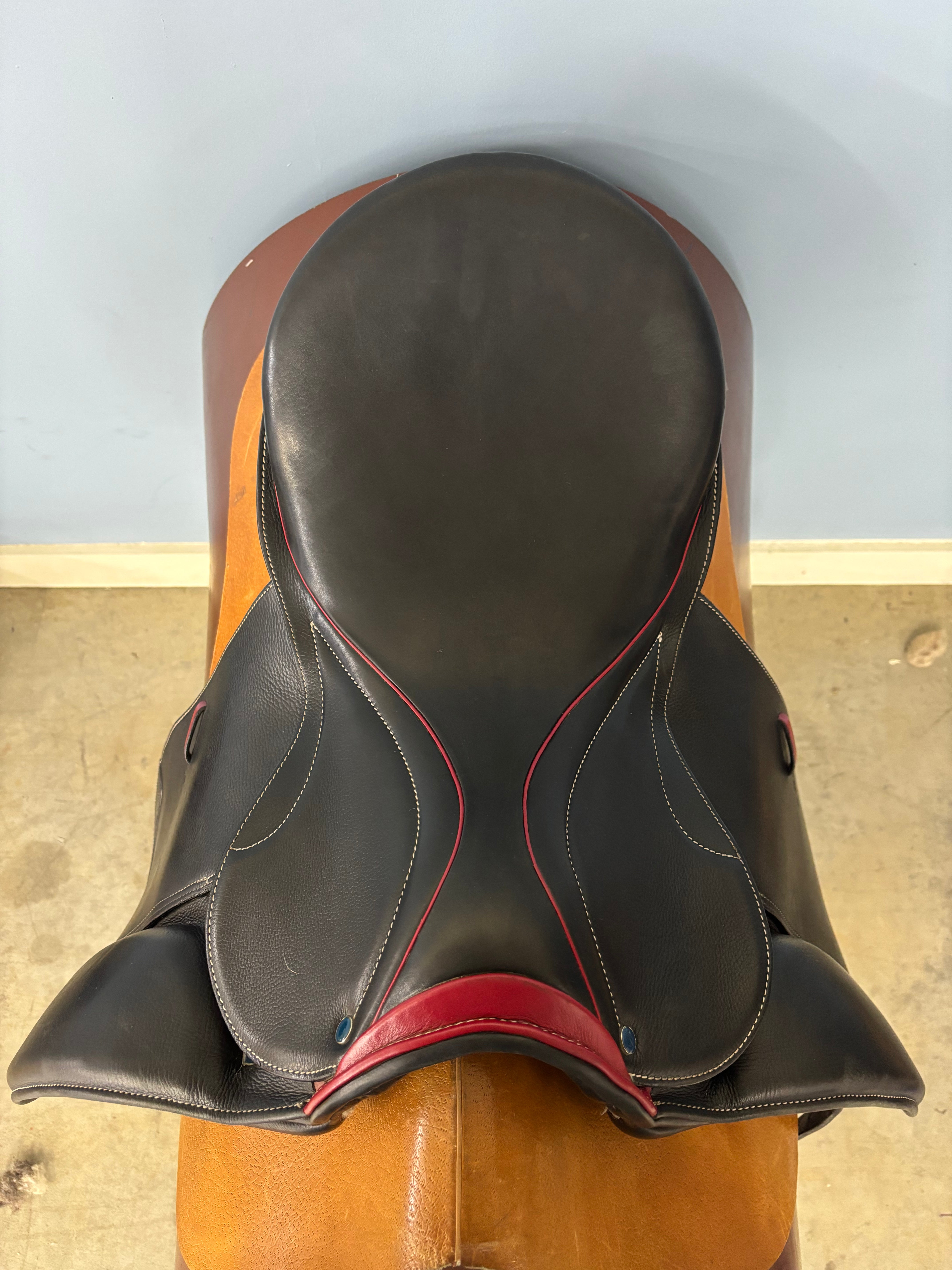 D Genesis 18.5"/31cm